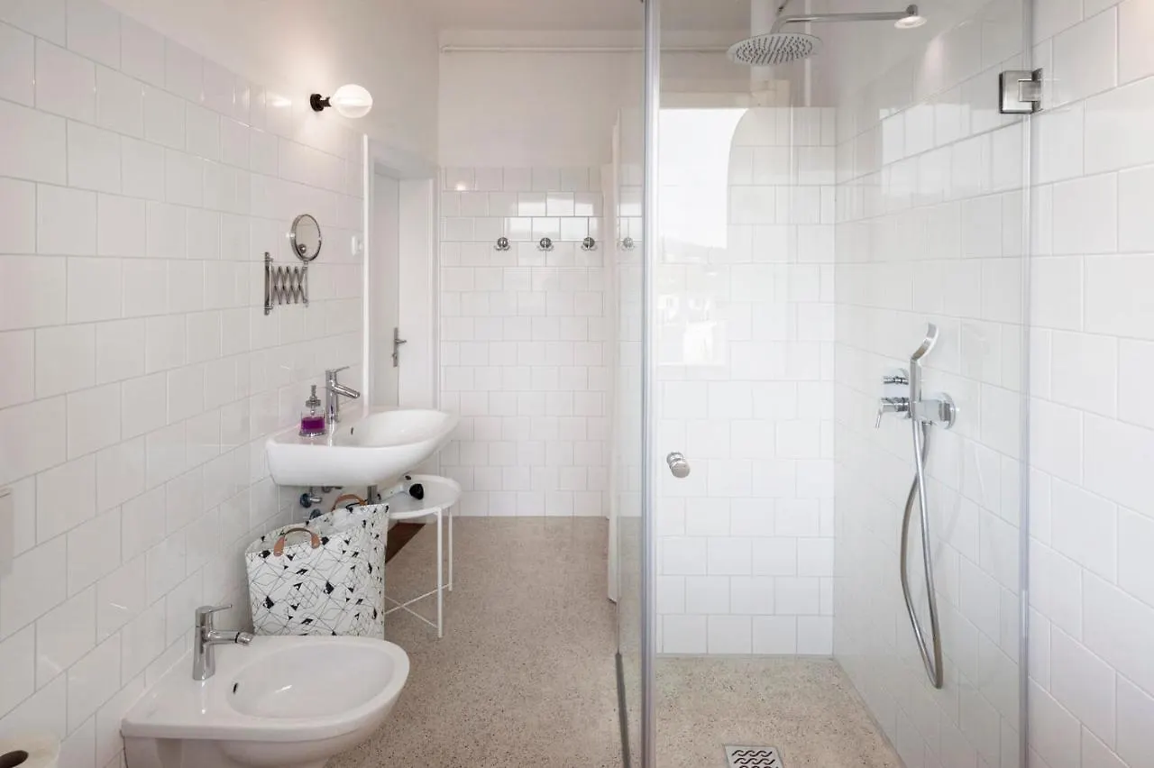 Levstikova Two-Bedroom Apartment Ljubljana 0*,